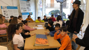 Les escoles protagonistes del primer dia de Vila del Llibre de Catalunya