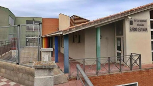 Indignació a l'Institut del Pedró per unes obres que no acaben