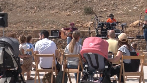 Diada de festa familiar al Camp dels Pilans 