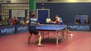 Cap de setmana farcit de futbol, bàsquet, tennis taula, bicicletes i escacs a l'Escala