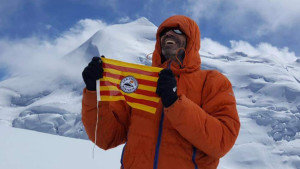 L'expedició escalenca culmina l'ascens al Himlung