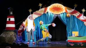 La UBET porta l'espectacle Salvamars Cirkus a l'Escala