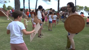 Familiària omple els jardins d'Empúries