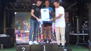 Joan Torné, l'atleta que ha reeducat el seu cor amb gossos d'un refugi