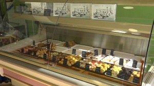 Les pastisseries preveuen una bona campanya de panellets tot i l'encariment de les matèries primeres