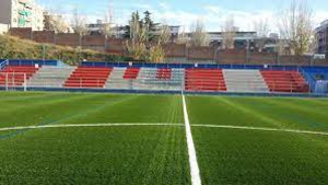 El FC l'Escala visita el camp del Llefià
