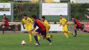 El FC l'Escala s'estrena amb derrota davant la UE Olot per 0 a 3