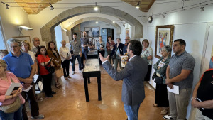 El 50è Aplec de la Sardana recorda Maties Palau Ferré amb 'La dona més pintada'