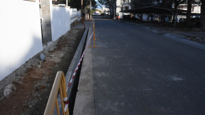 Millora de voreres a Riells de Dalt