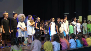 Bon balanç d'un nou curs de teatre a l'Escola Esculapi