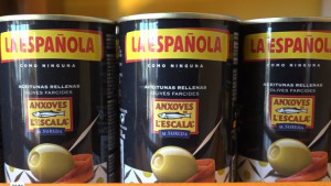 Les Anxoves de l'Escala farceixen les olives La Española