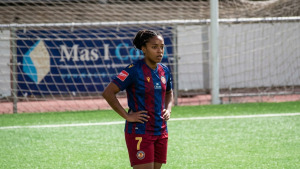 Preocupa la lesió al genoll dret de la jugadora Estel Pons a Porqueres