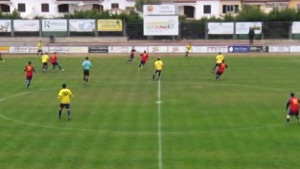 El FC l'Escala busca la segona victòria a casa