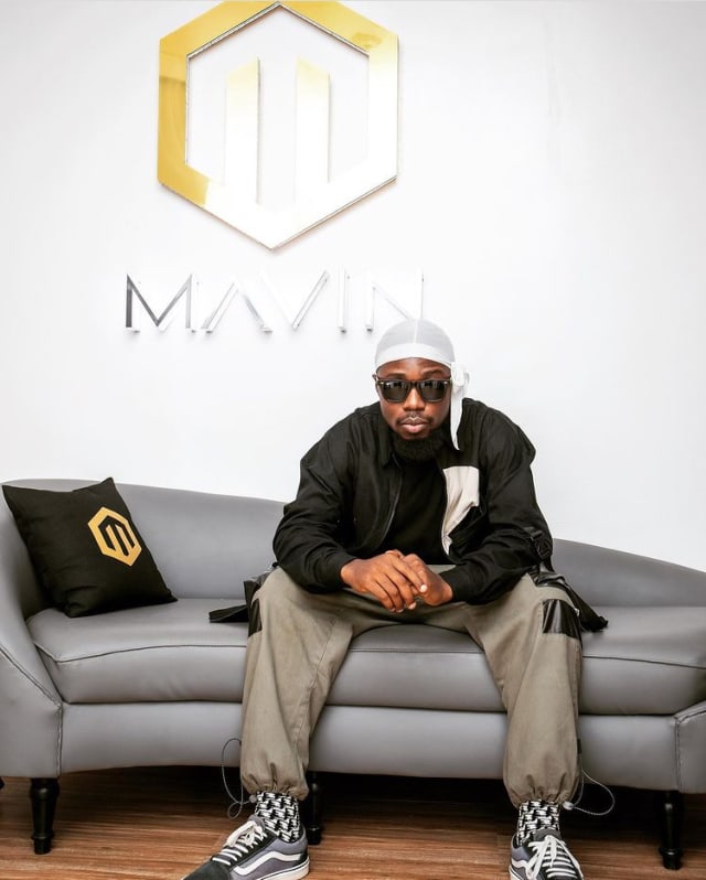 Andrevibes at mavins headquaters
