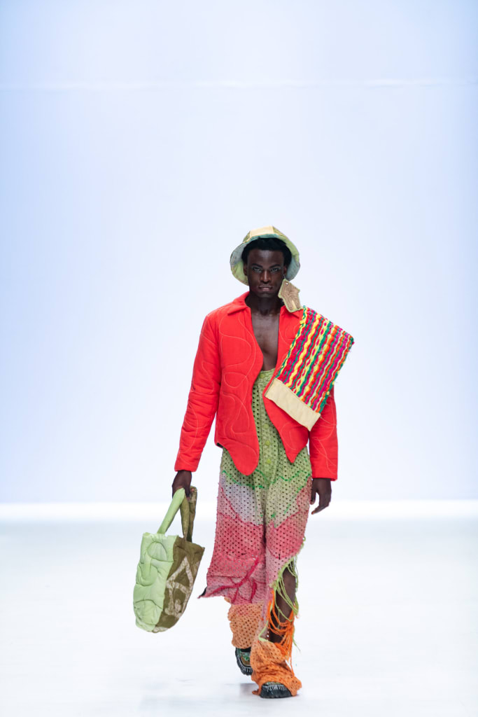 Look two from Pettre Taylor