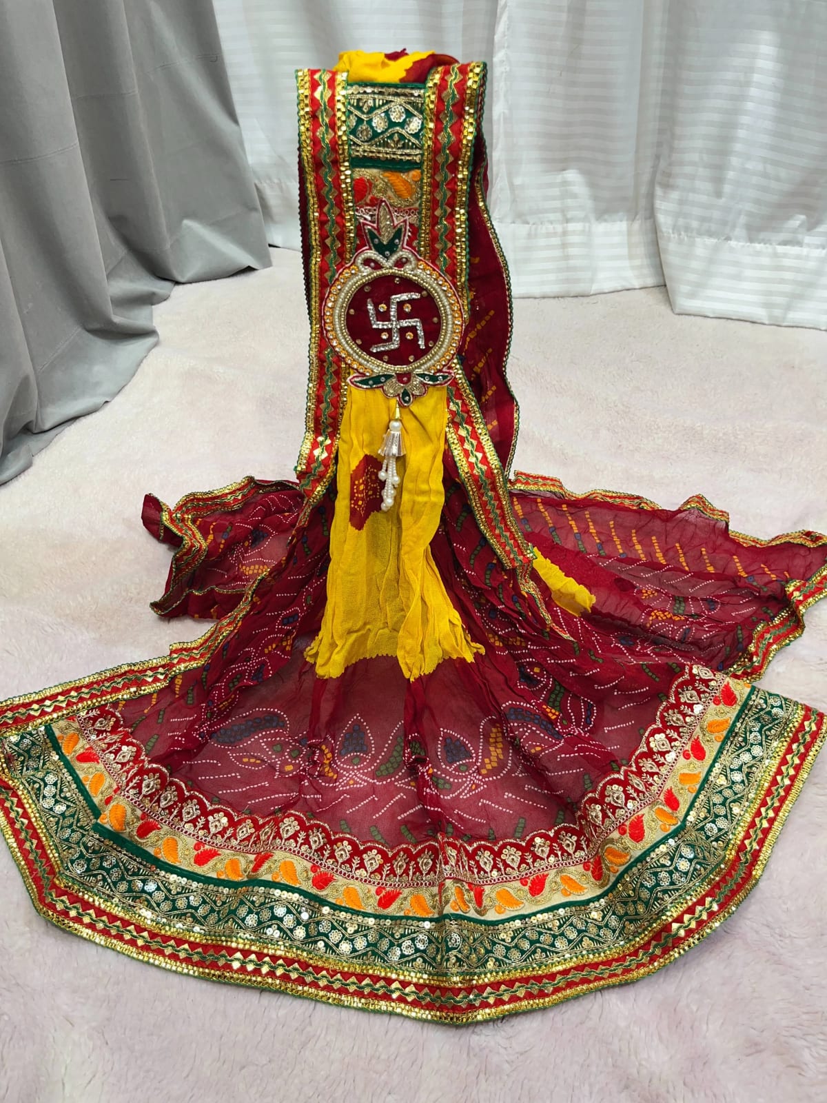 Lemon Pilla Georgette Fabric Dupatta with Ready-Made Brooch for Modern Ethnic Looks