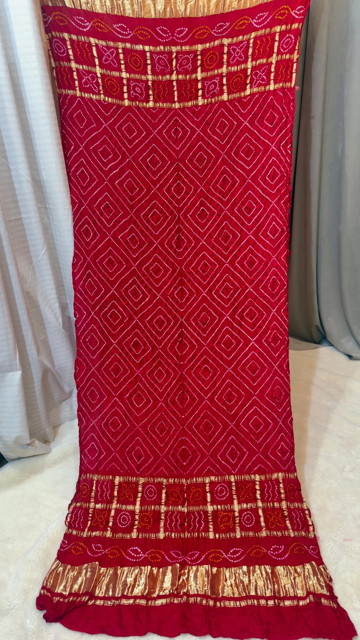 Authentic Hand Bandhej Dupatta in Pure Gaji Silk Fabric | Traditional Rajasthani Elegance