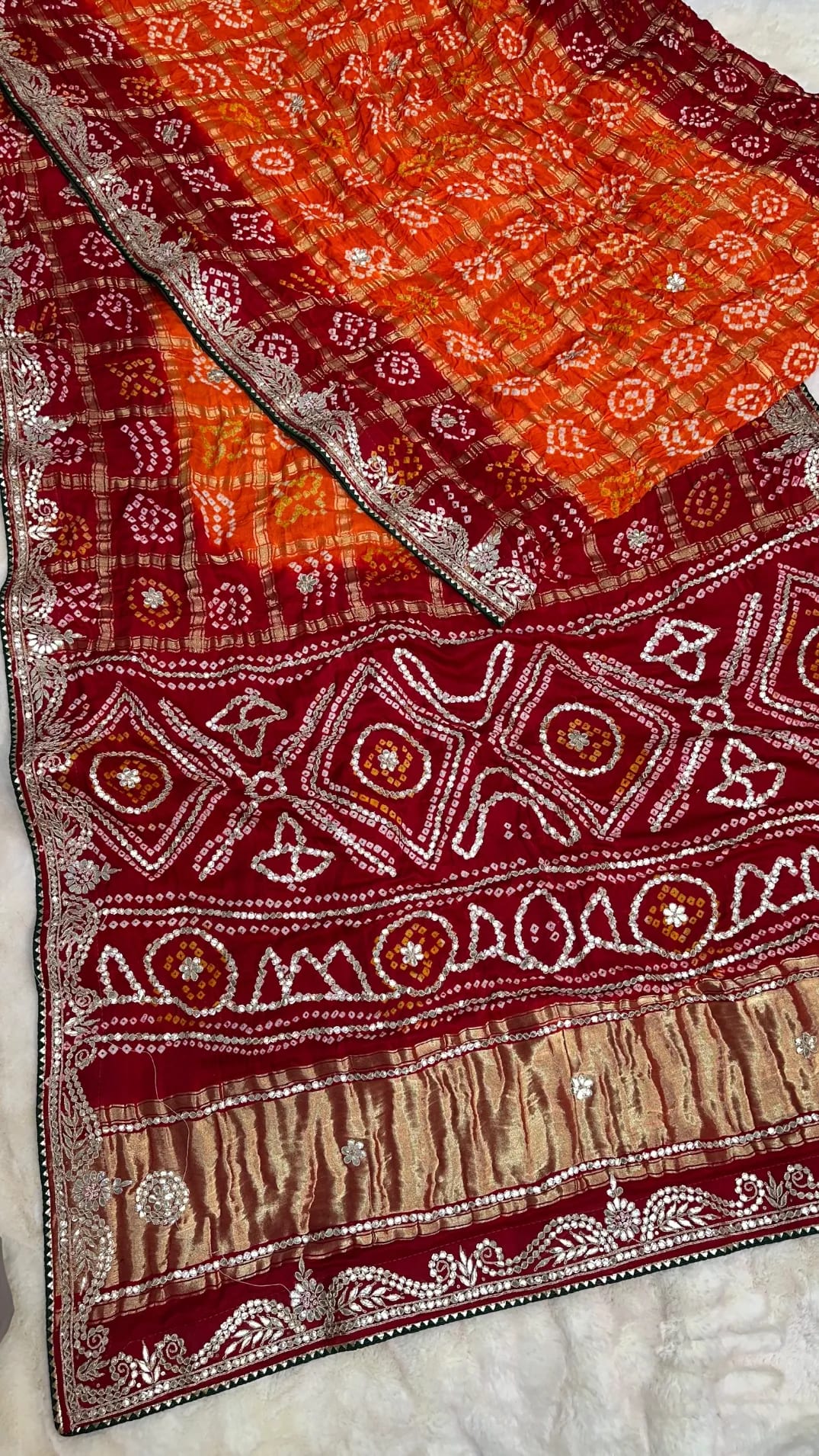 Traditional Pure Gaji Silk Fabric Ghatchola Saree with Zari Weaving & Zero Gotta Patti Zaal Work