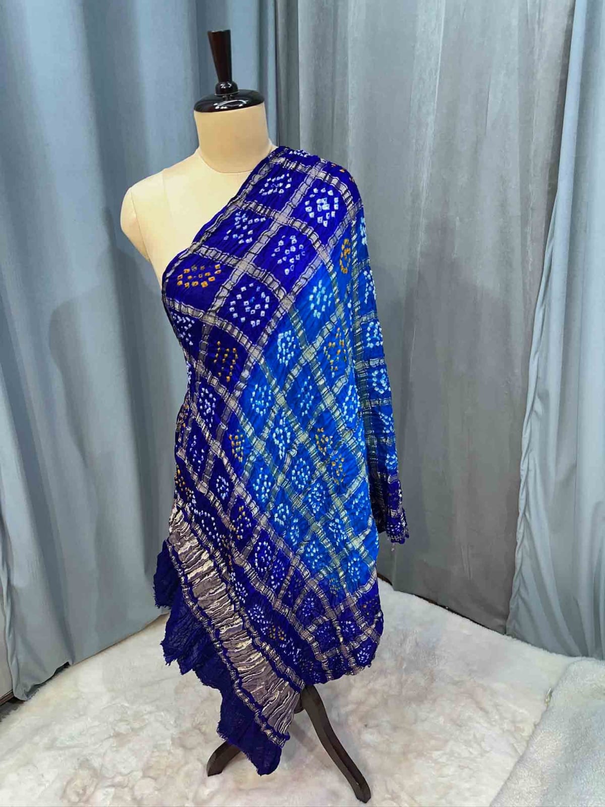 Pure Gaji Silk Hand Bandhej Lakdi Patta Dupatta in Pure Gaji Silk Fabric