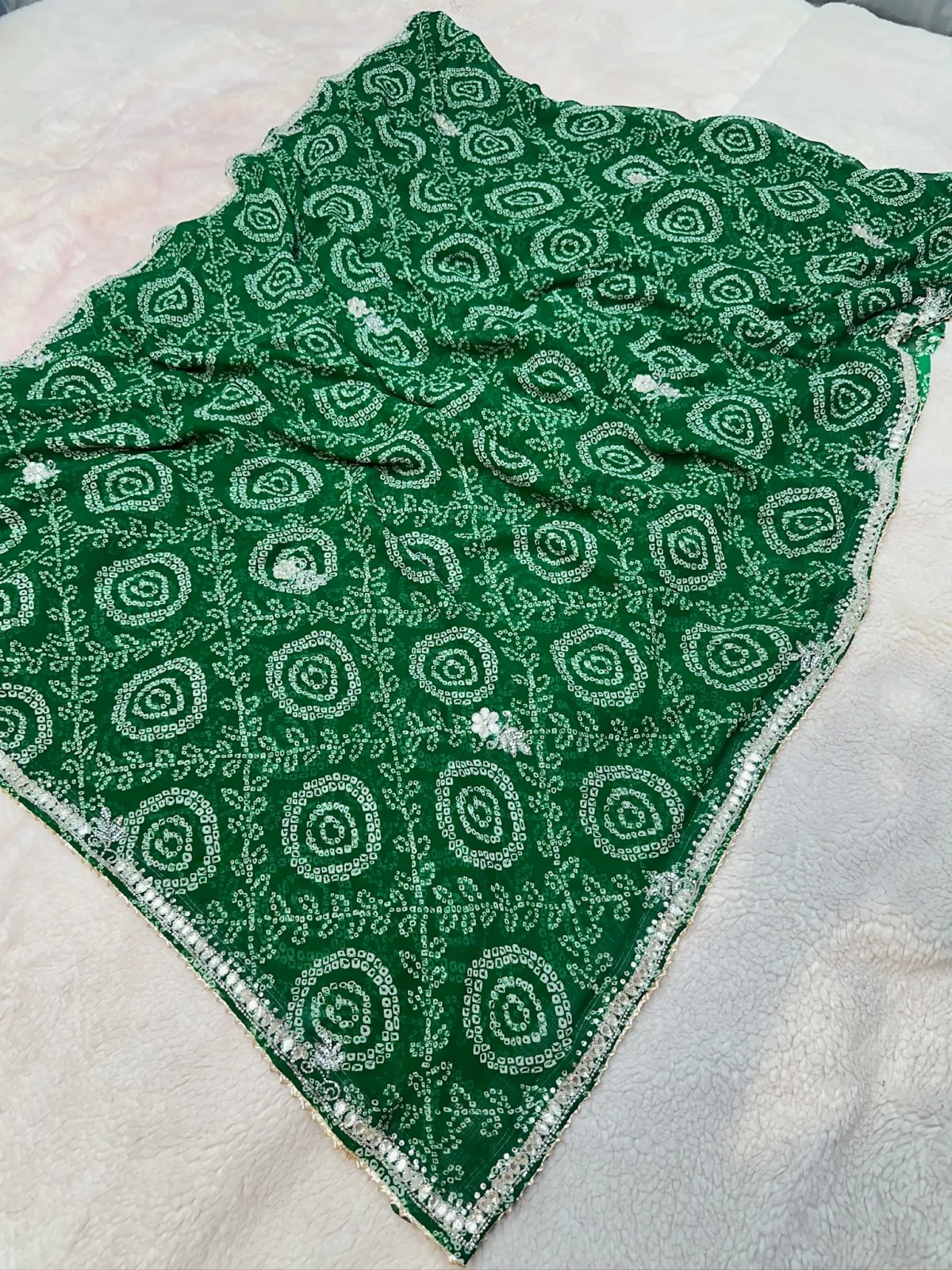 Bandhej Saree in Georgette Fabric with Diamond Stone Patti and Moti Work
