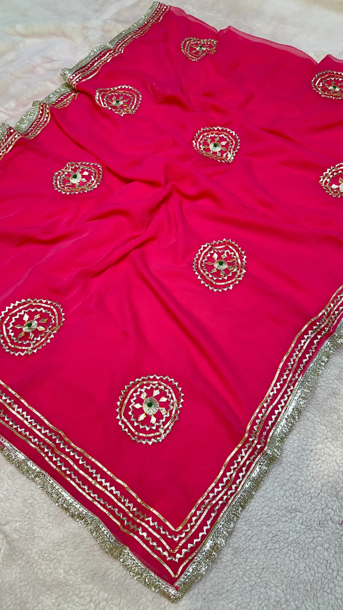 Georgette Saree with Kaccha Gotta Work and Trendy Lace Border