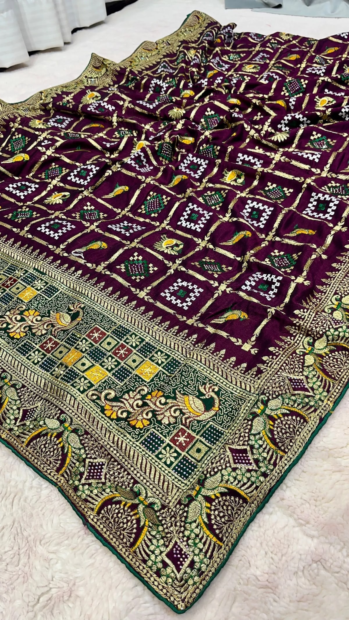 Royal Rajwadi Designer Saree in Russian Silk Fabric with Heavy Zari Thread Embroidery