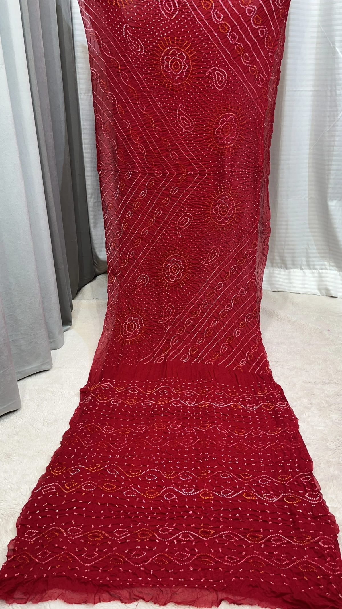 Classic Hand Bandhej Ojariya Saree in Pure Ojariya Crepe Fabric