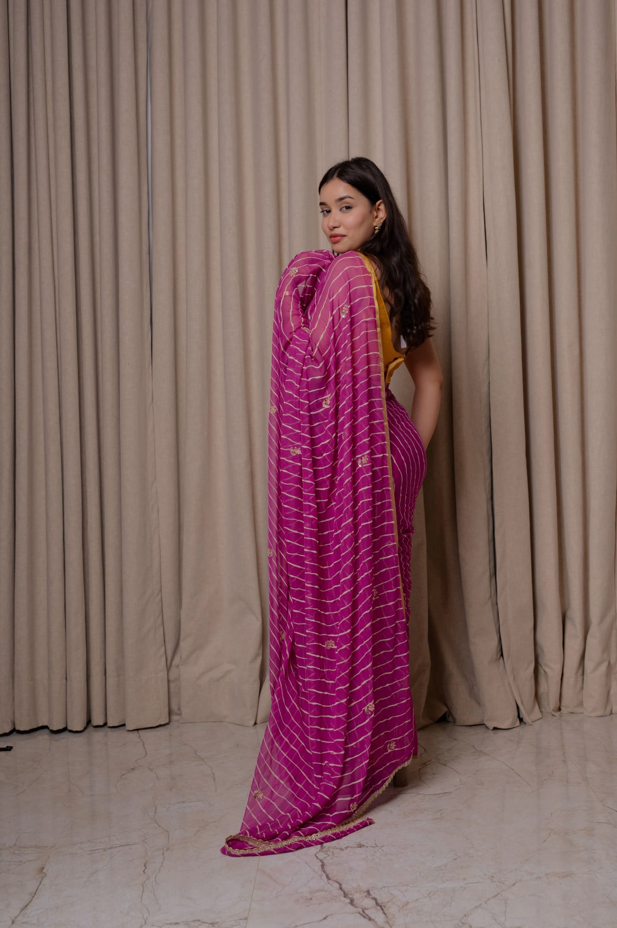 Pure Chiffon Fabric Lehariya Saree with Elegant Kardana Buti Work