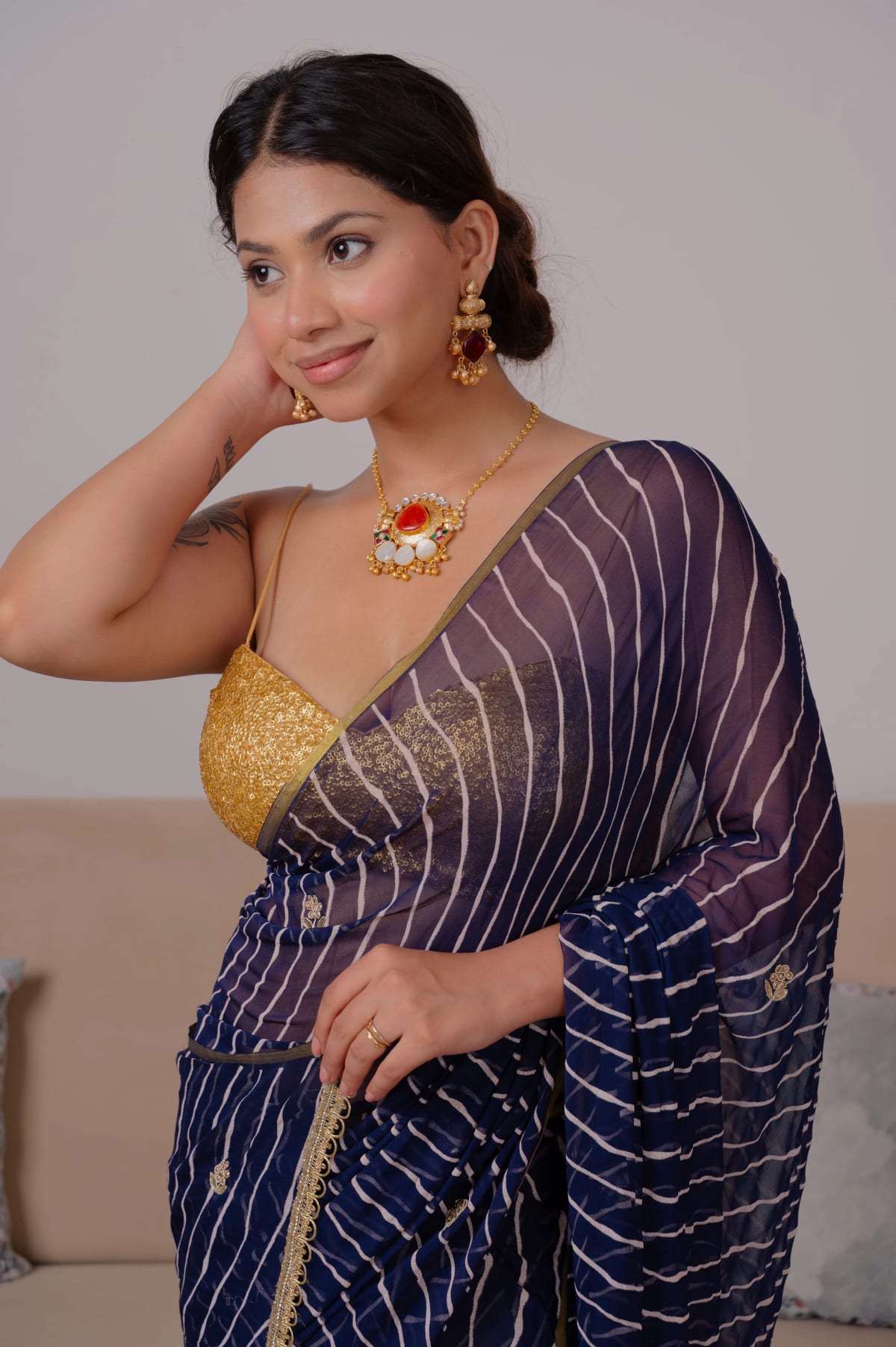 Pure Chiffon Fabric Lehariya Saree with Elegant Kardana Buti Work