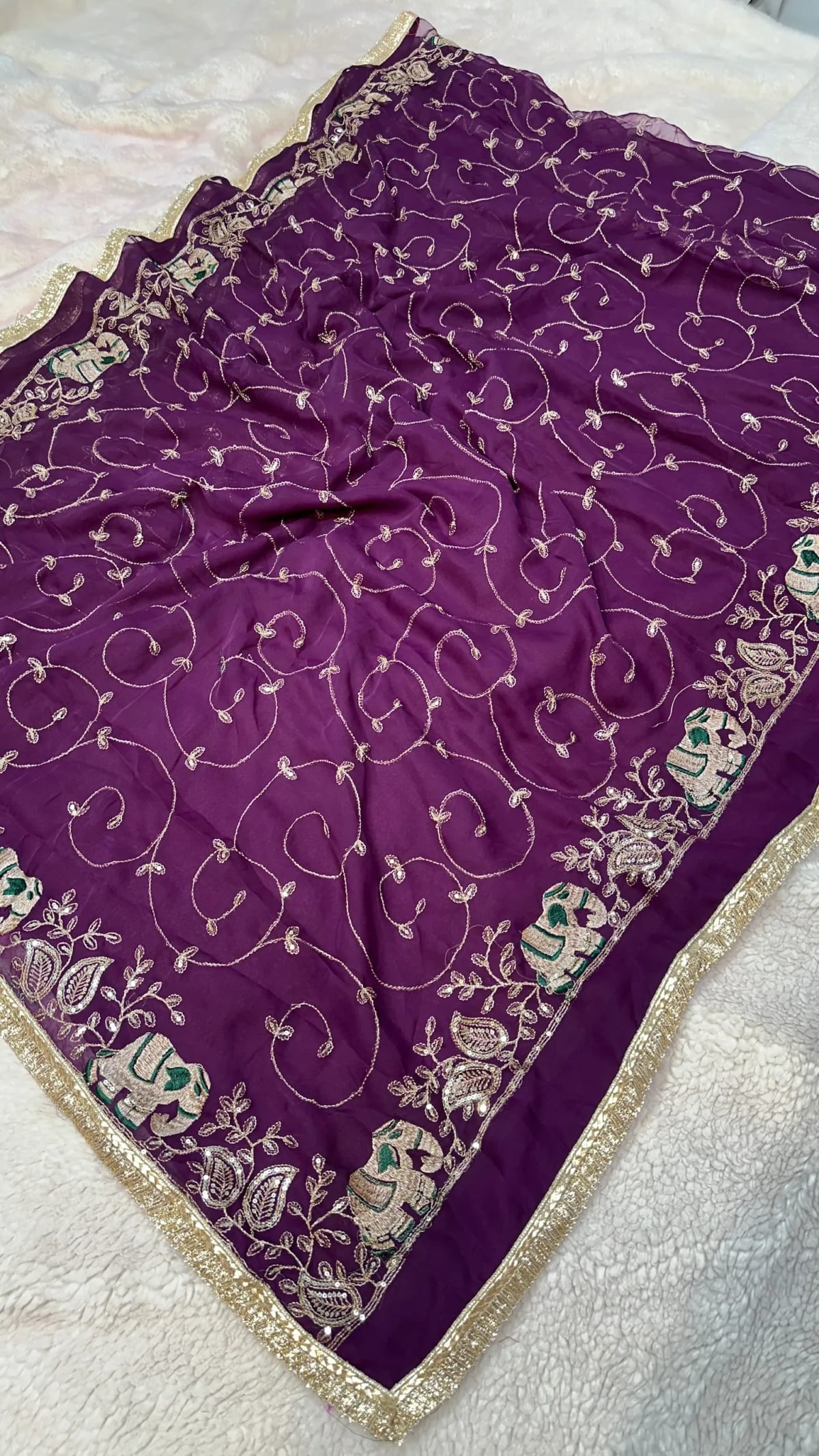 Georgette Saree with Resham Aari Zari Work and Fancy Border for Women