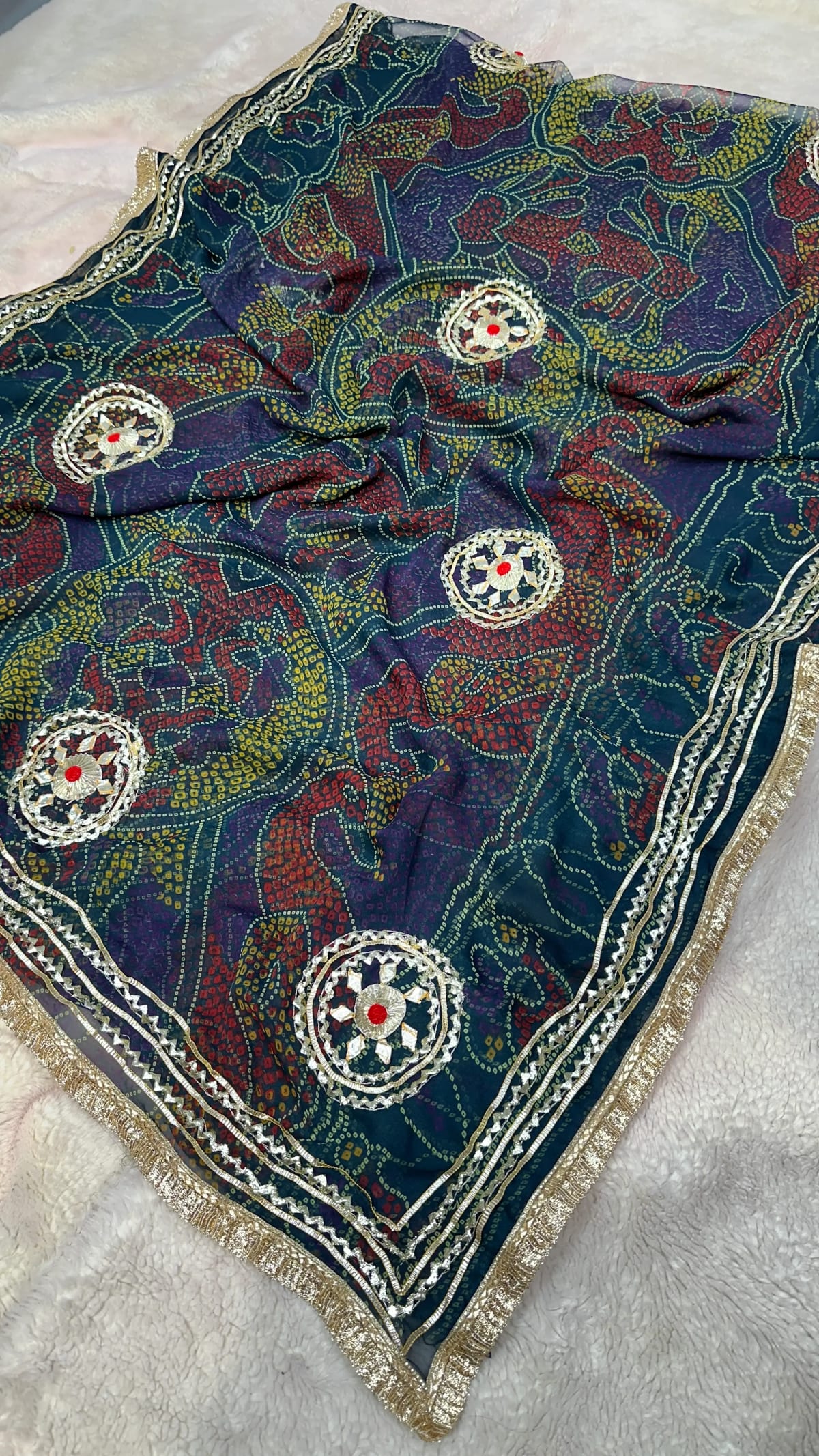 Bandhej Saree in Chiffon Fabric with Kaccha Gotta Work