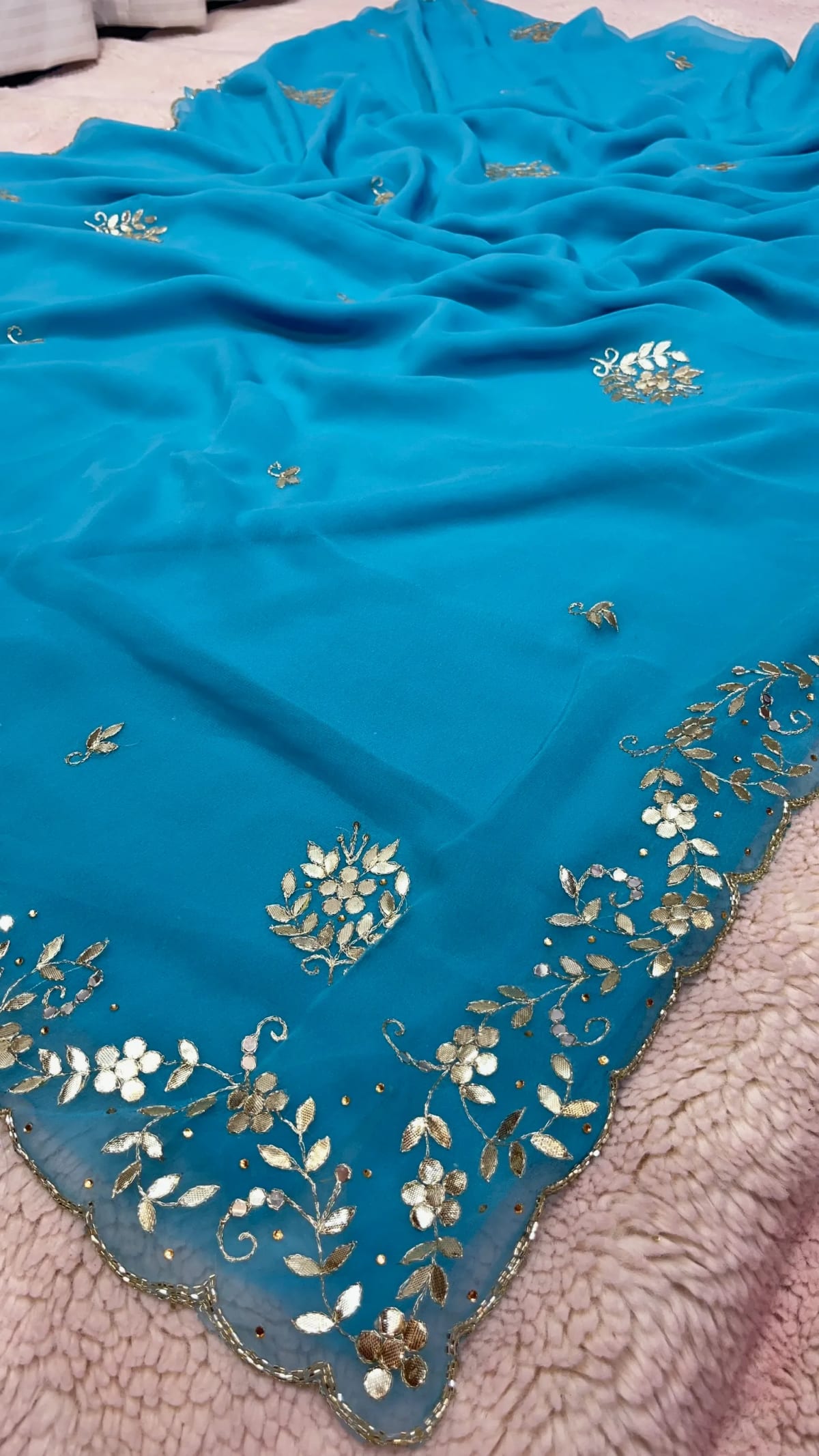 Elegant Chiffon Fabric Gota Patti Saree with Handcrafted Gota Detailing