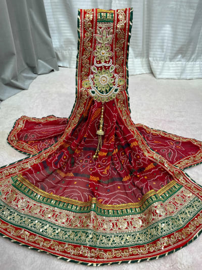 Elegant Readymade Broch Dupatta Pilla in Chundri Georgette Fabric – Festive & Party Wear