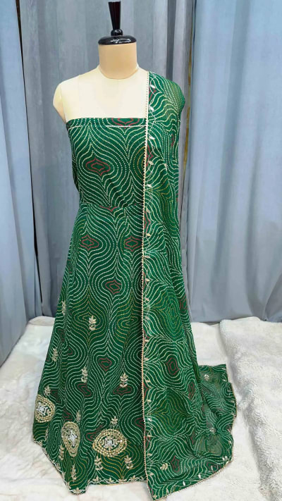 Bandhej Lehenga Chunni Set in Georgette Fabric with All-Over Handmade Kundan Patti & Moti Work – Festive & Bridal Wear