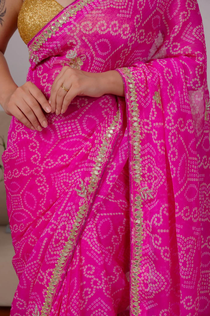 Elegant Chinon Crepe Fabric Bandhani Saree with Premium Kundan Patti Work – Designer Festive & Wedding Wear Saree