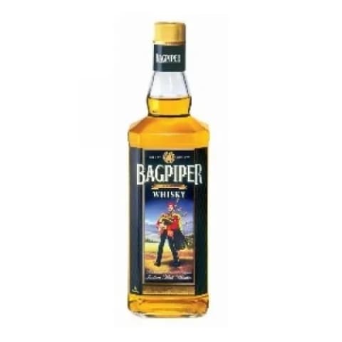 bagpiper gold whisky bottle