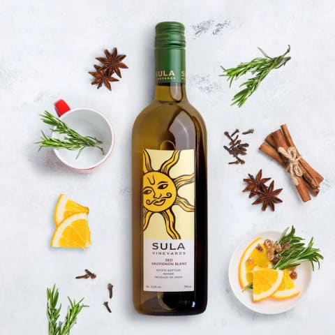 sula sauvignon blanc white wine bottle