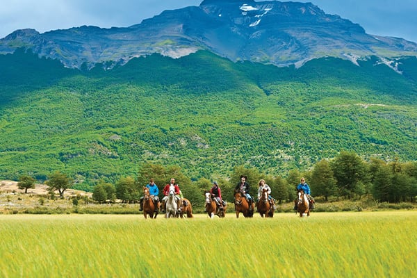 horse back riding patagonia