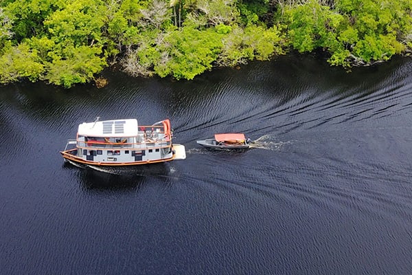 Amazon Ecoboat Navigating