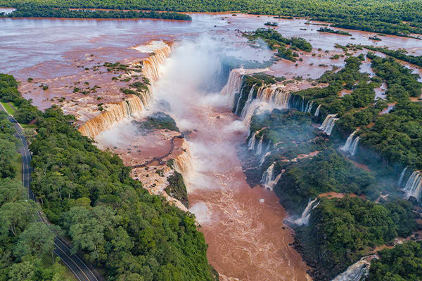 Devil's Throat Argentina Falls