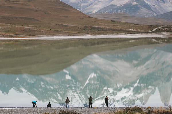 Torres Del Paine灰色湖天旅行