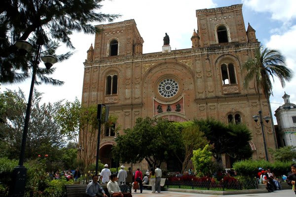 colonial church in Cuenca