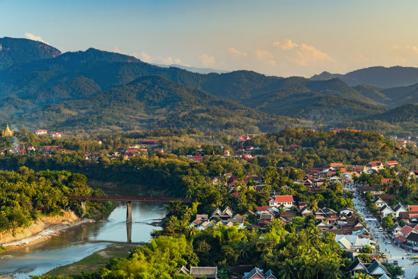 mekong river cruise from luang prabang