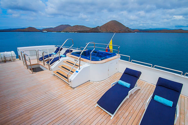 Sun Deck and Jacuzzi Cormorant