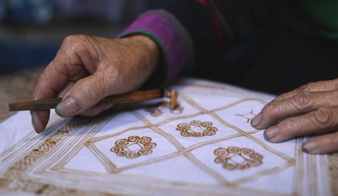  Pintura textil tradicional