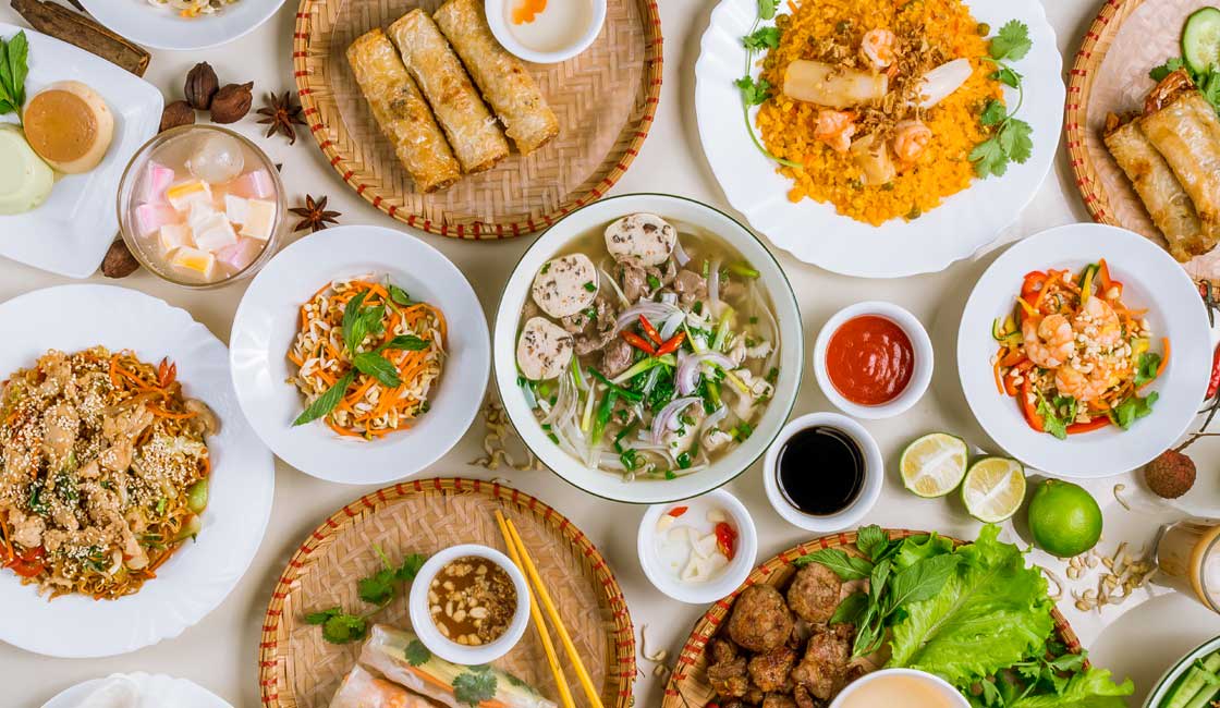 Table of Vietnamese food