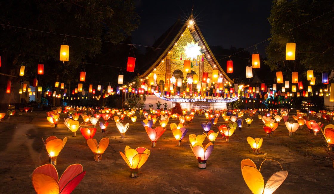 temple and lights in wan ok phansa festival