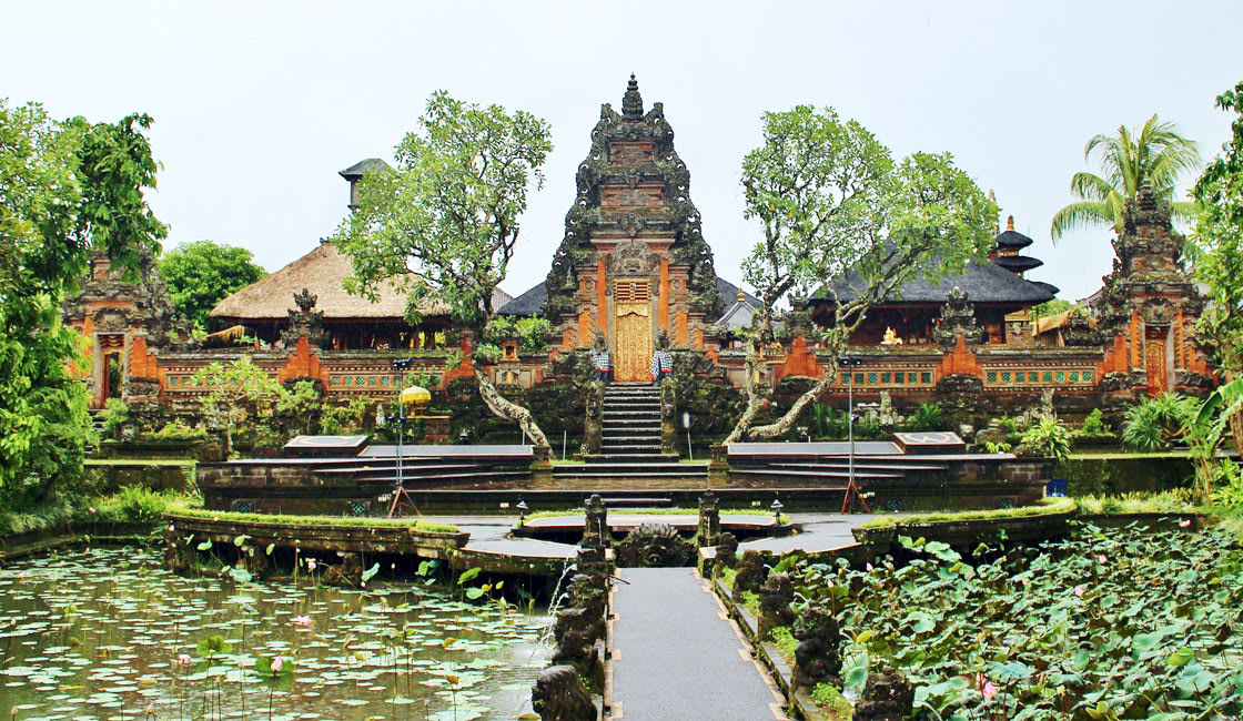 ubud village in indonesia