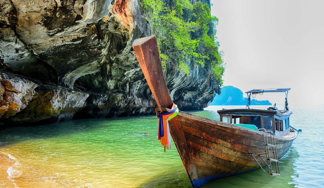 traditional boat at the beach