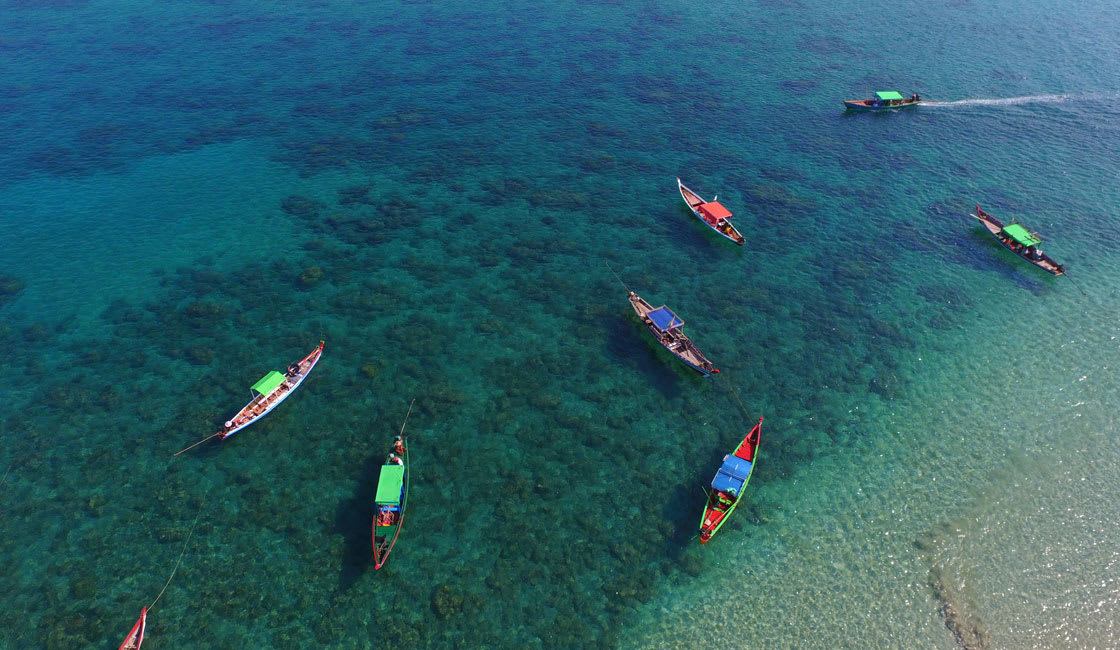 Boats in the shallo water